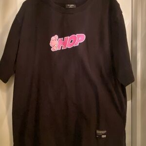 BTS BT21 COOKY “Hop” graphic t-shirt XL